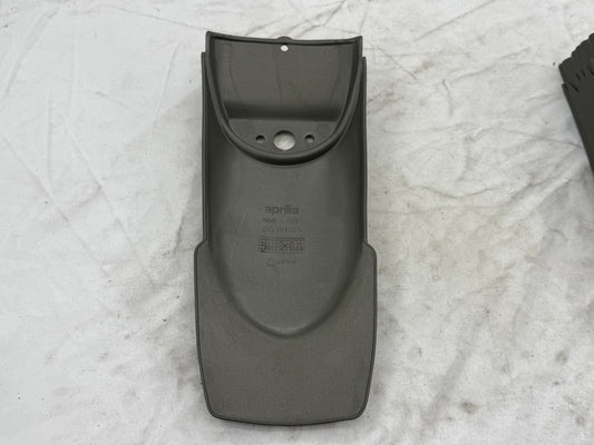 Aprilia spatbord NOS