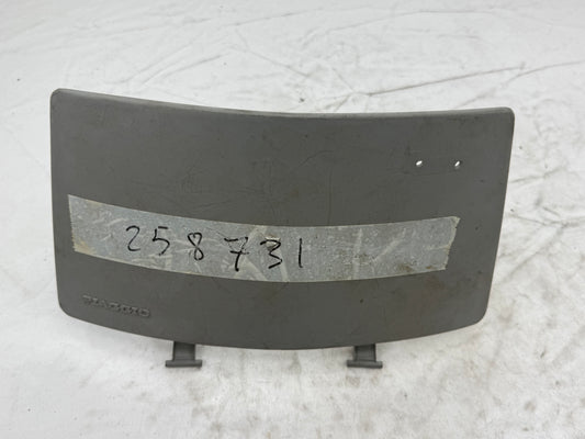 Piaggio Skr 125 / 150 beenschild klep grijs NOS