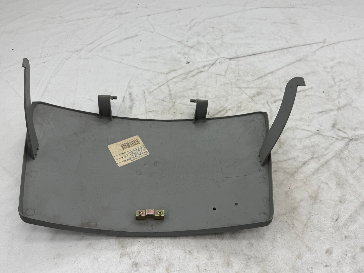 Piaggio Skr 125 / 150 beenschild klep grijs NOS