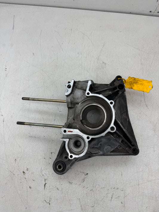 Piaggio carterhelft uitlaat kant ac grote trommel 125cc / 150cc