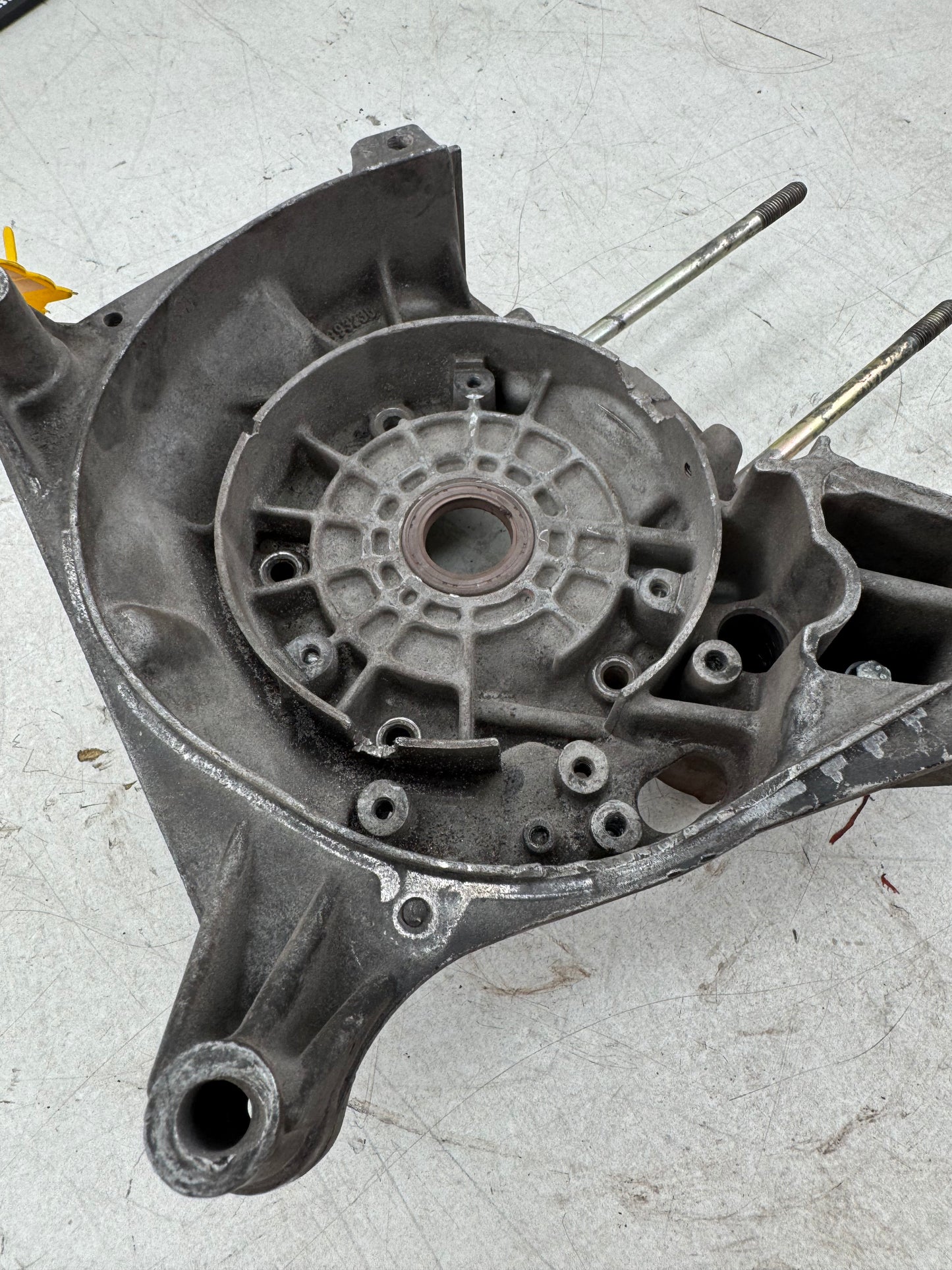 Piaggio rechter carterhelft kleine trommel LC 125cc 180cc