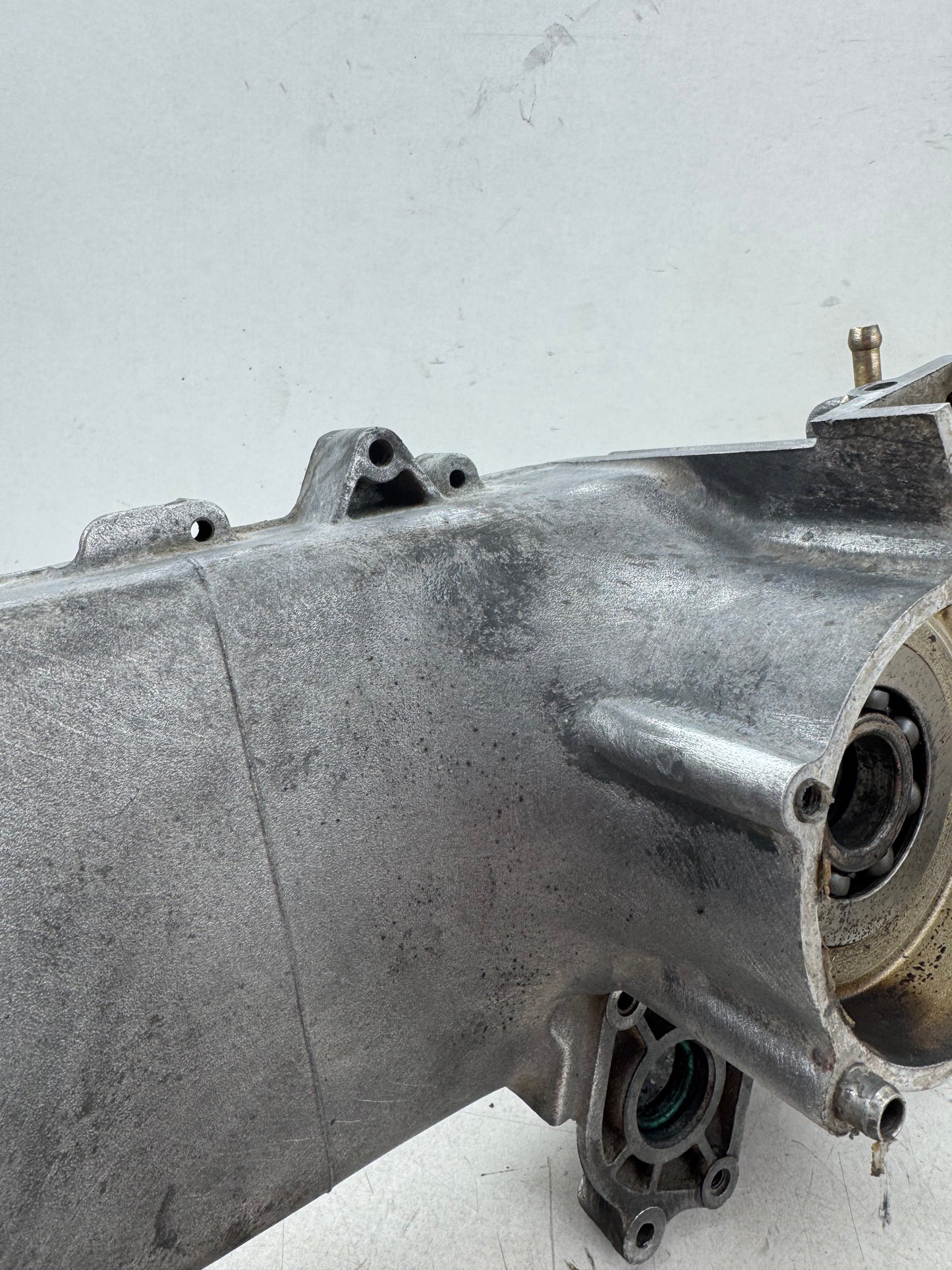 Piaggio Hexagon 150cc EXV1M lang carterhelft