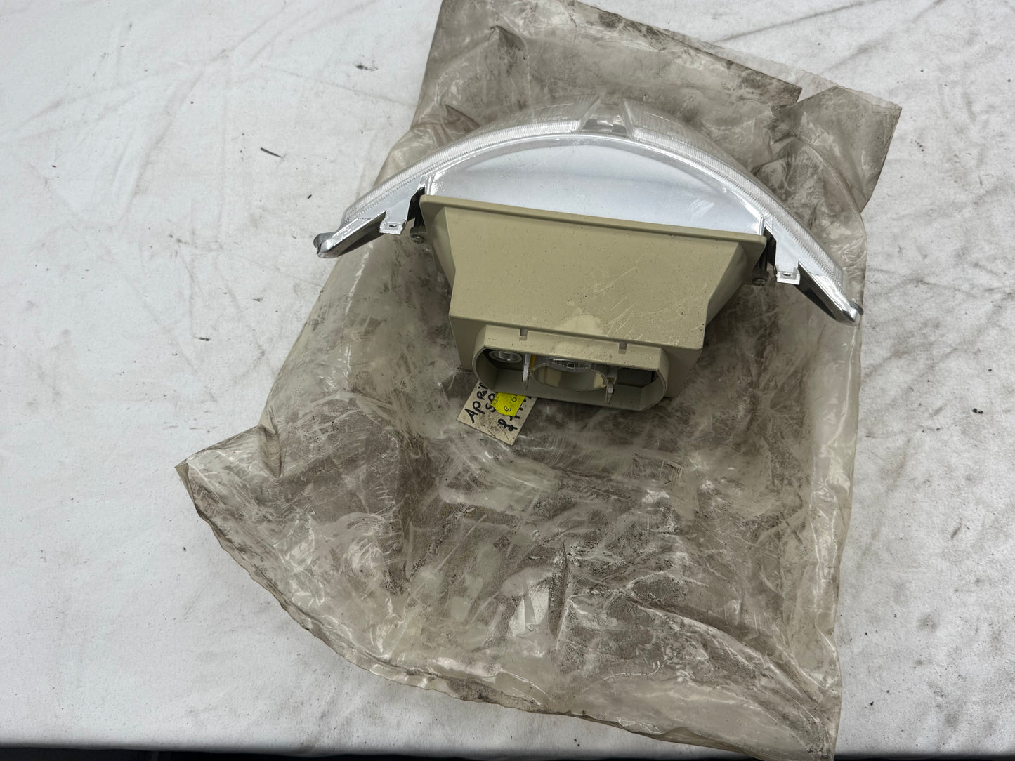 Aprilia SR 50 koplamp NOS