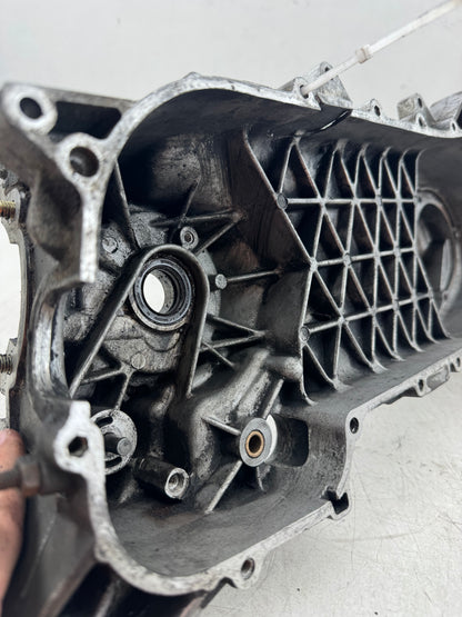 Piaggio TPH 125cc lang carterhelft M021M