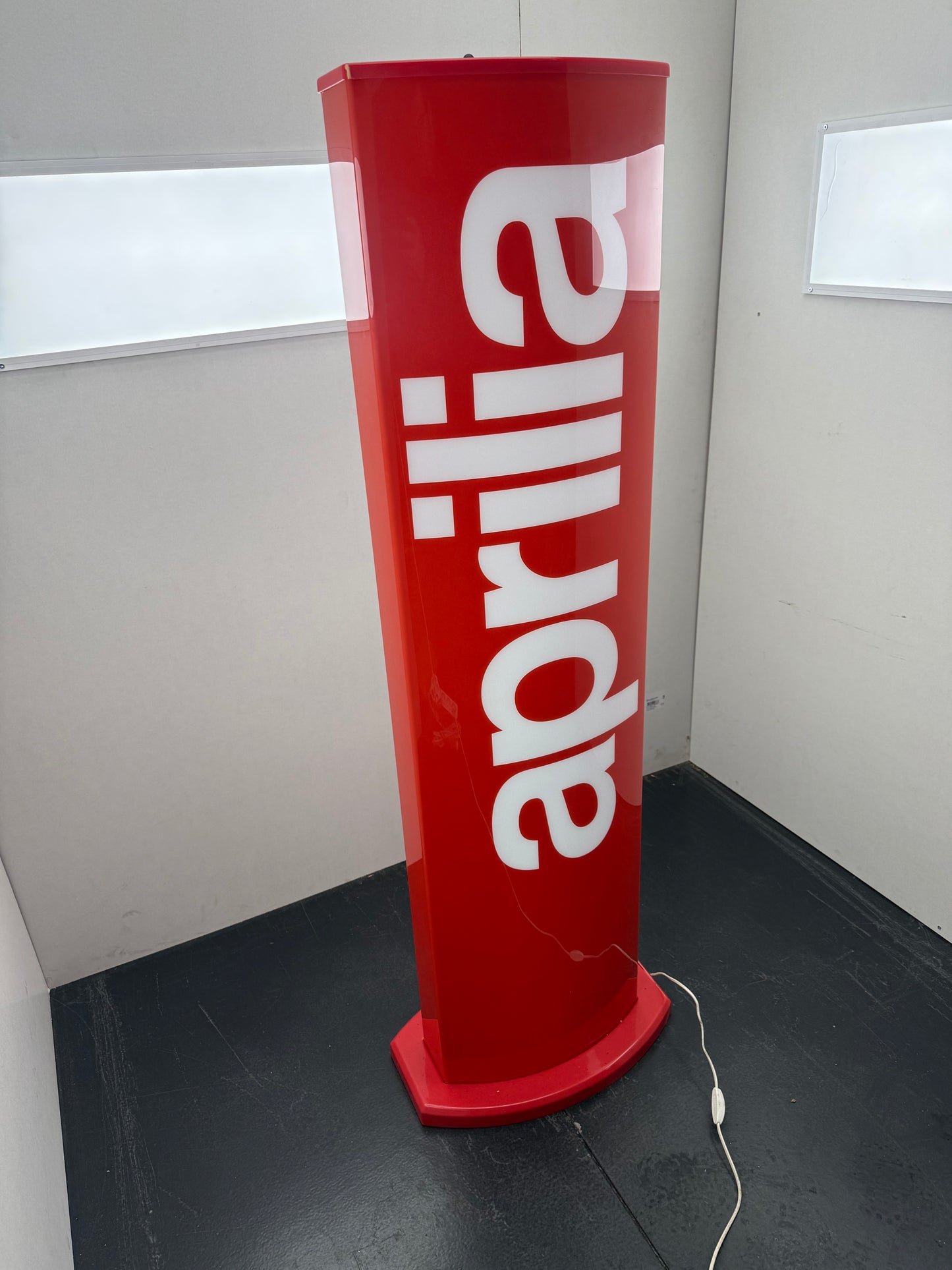 Aprilia neon lichtbord vintage