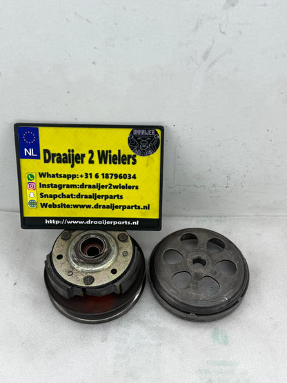 Piaggio 125 koppeling set dubbelgelagerd met rode trekveren