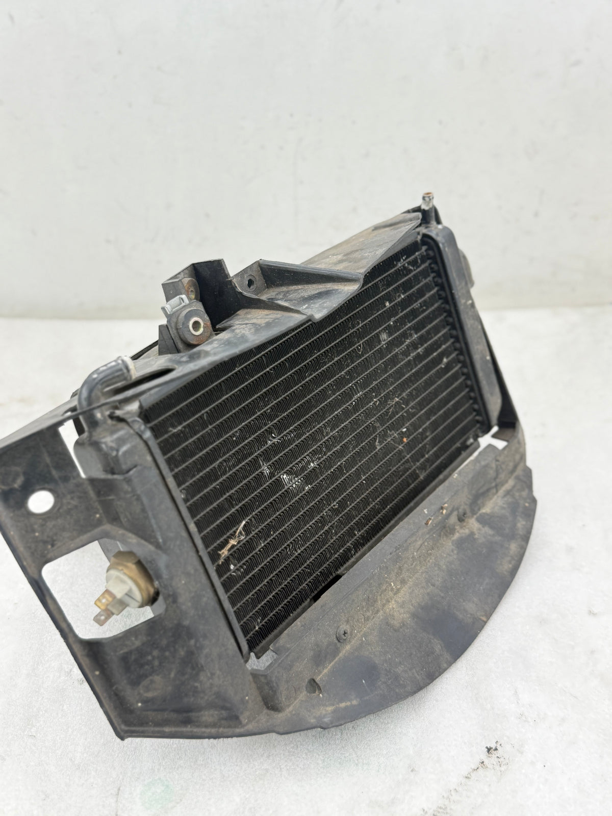 Piaggio Hexagon radiateuer met ventilator 125cc 150cc