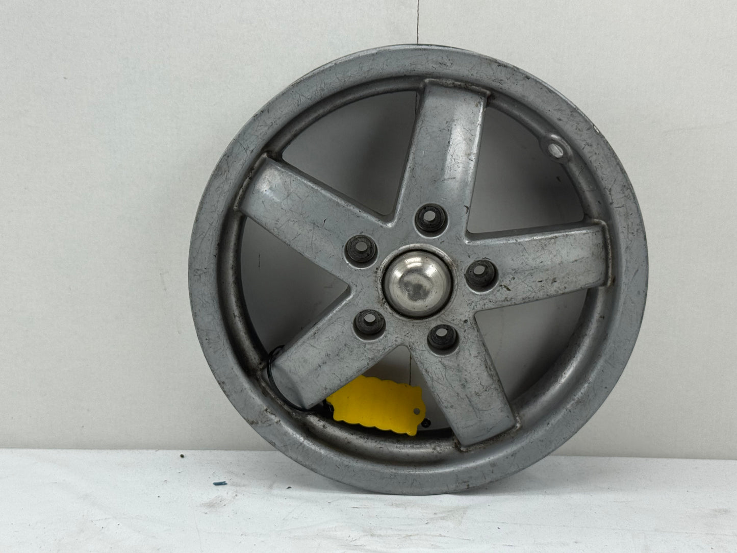 Piaggio Vespa LX voorvelg grijs 50cc 125cc