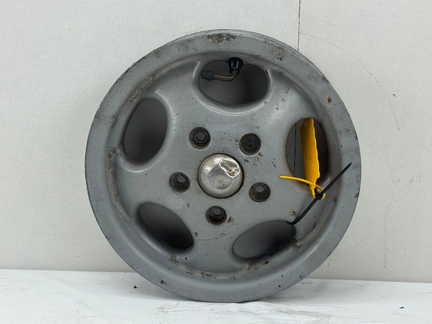 Piaggio Zip SP 2000 / Piaggio Vespa ET2 / ET4 voorvelg grijs 50cc 125cc 150cc
