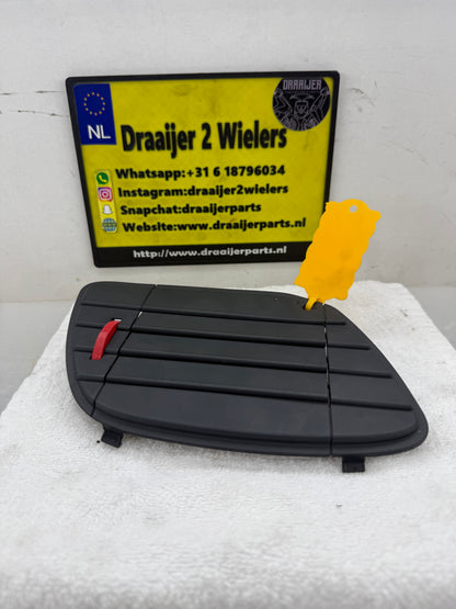 Gilera Runner radiateur rooster rood wiel links