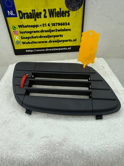 Gilera Runner radiateur rooster rood wiel links