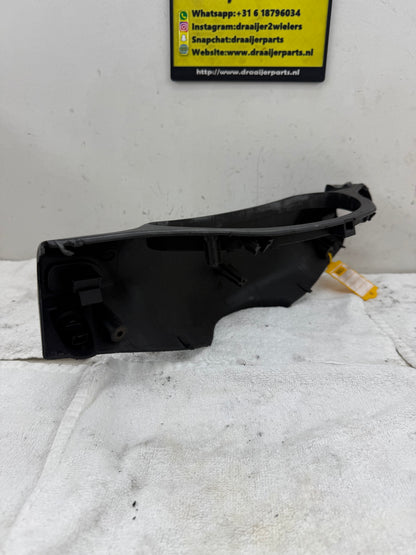 Gilera Runner binnen stuurkap