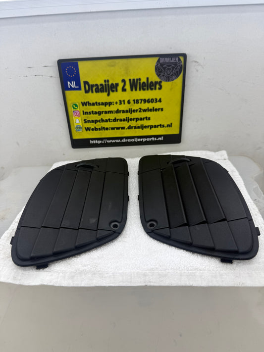 Gilera Runner ventilatie rooster set zwart wiel