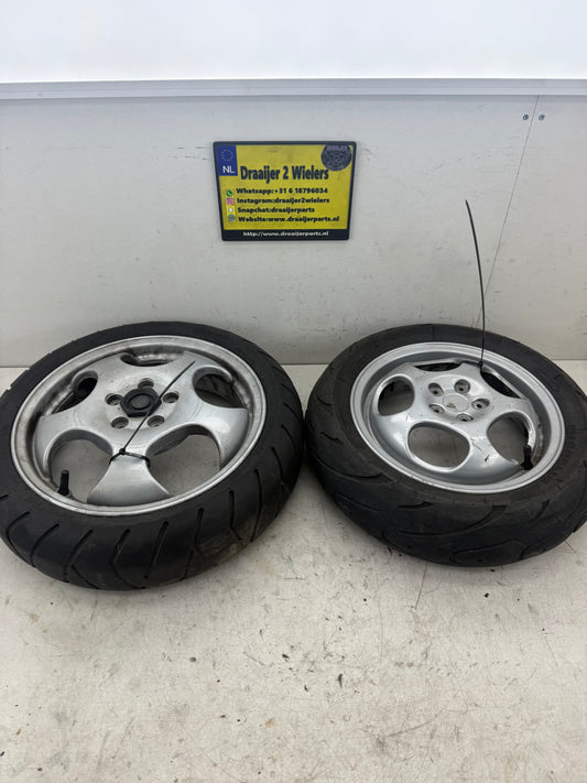 Italjet Dragster DD wielen set 125cc 180cc