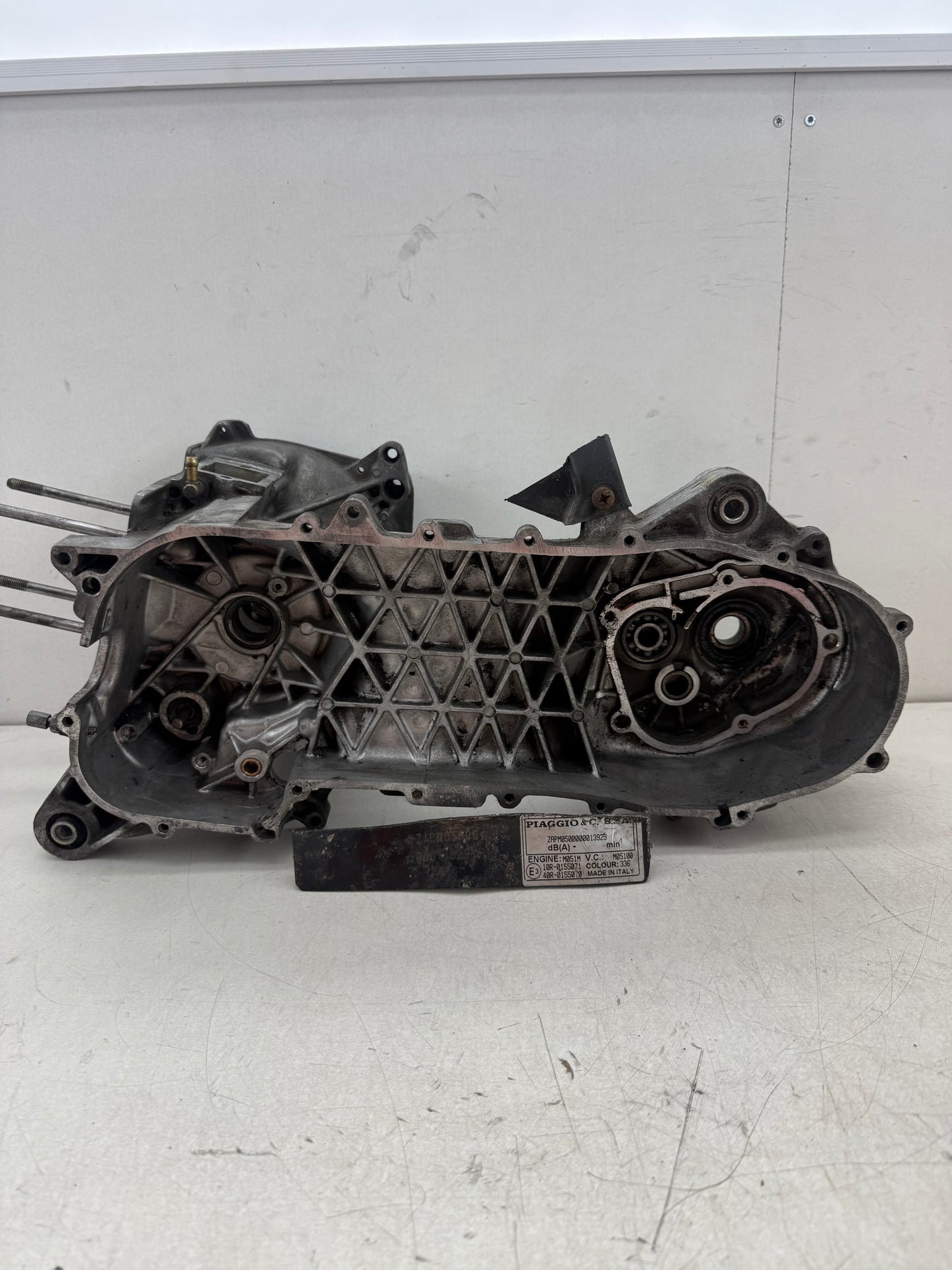 Piaggio Hexagon 125cc carters grote trommel M051M met DD optie en met framenummerplatje en papieren