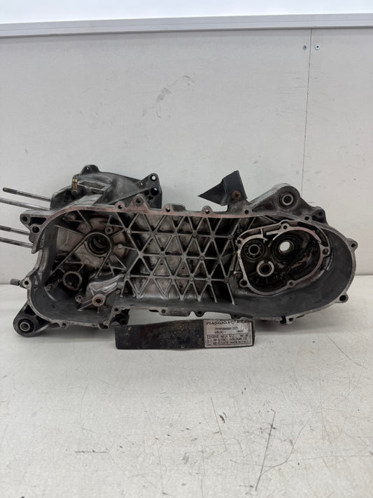 Piaggio Hexagon 125cc carters grote trommel M051M met DD optie en met framenummerplatje en papieren
