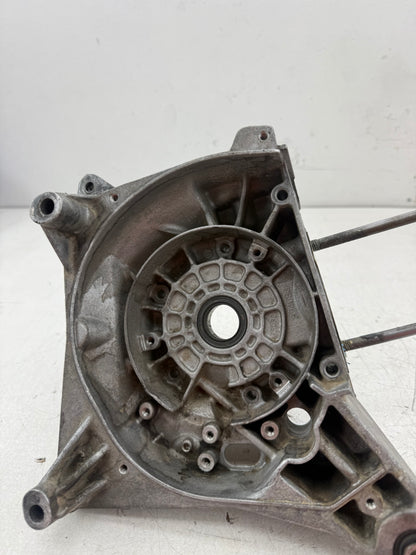 Gilera Runner 180cc M08 DD rechter carterhelft uitlaatkant