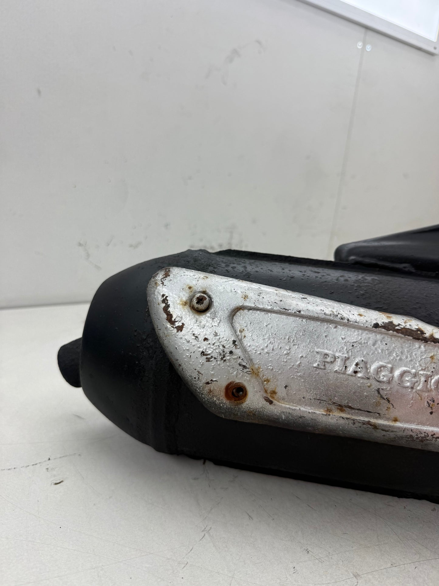 Piaggio uitlaat 125cc 180cc