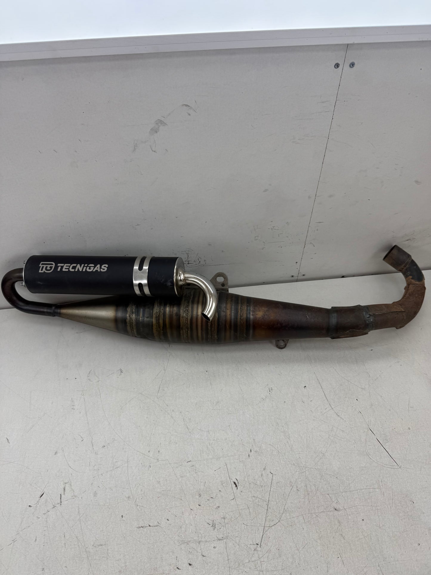 Piaggio uitlaat technigas 125cc 180cc
