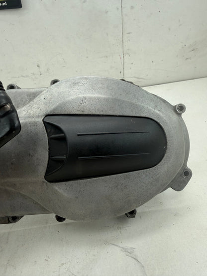 Piaggio dubbelgelagerde carterkap 125cc 180cc