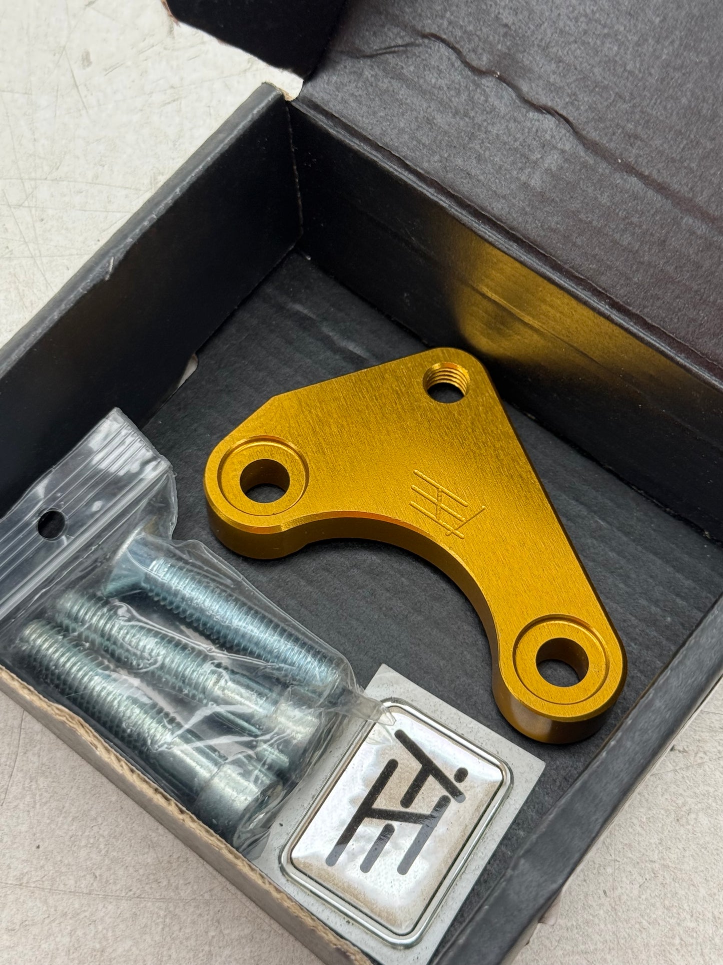 Piaggio remklauw brace HT Tuning goud nieuw