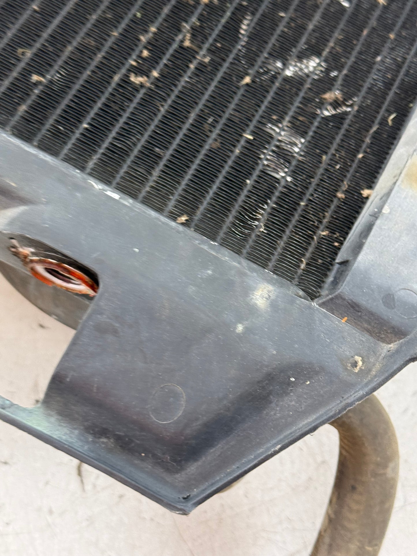 Piaggio Hexagon radiateur met tankje 125cc 180cc