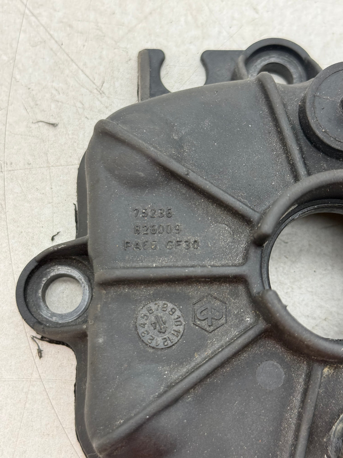 Piaggio plastic buitenkop 125cc 180cc