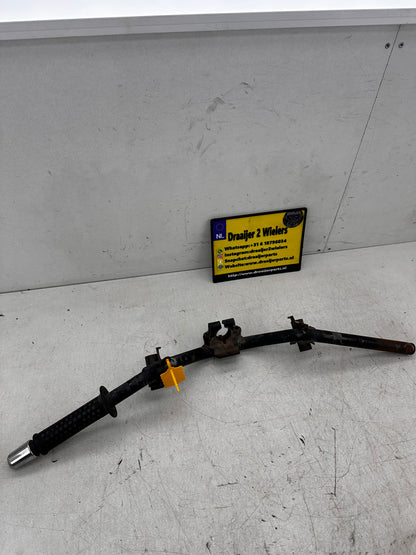 Gilera Runner DD stuur met stuurgewichten. Boutjes dol