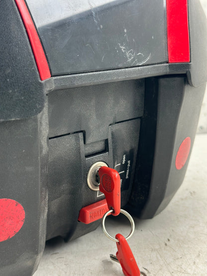 Gilera Runner koffer met sleutel