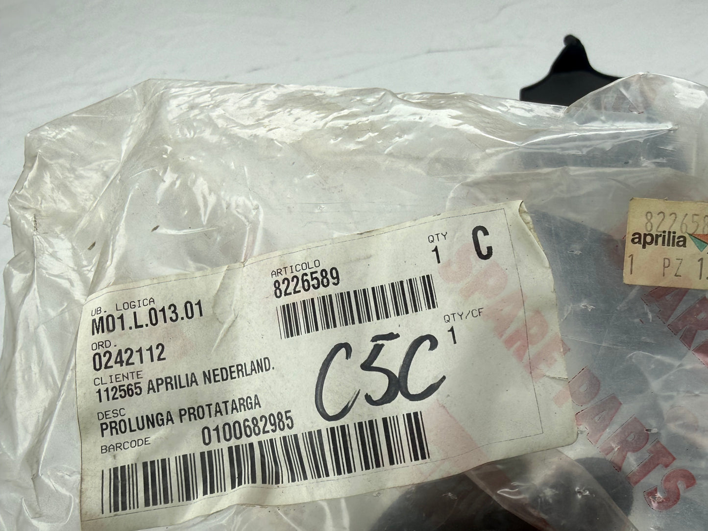 Aprilia Area 51 spatbord verlengstuk NOS